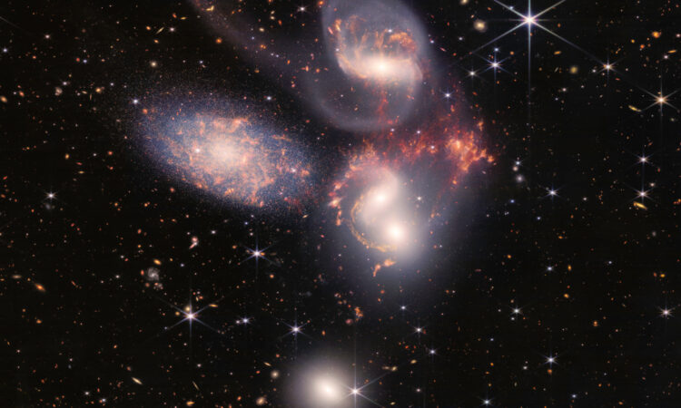 Επιβεβαιώνεται η ύπαρξη τεσσάρων γαλαξιών από το νεαρό Σύμπαν